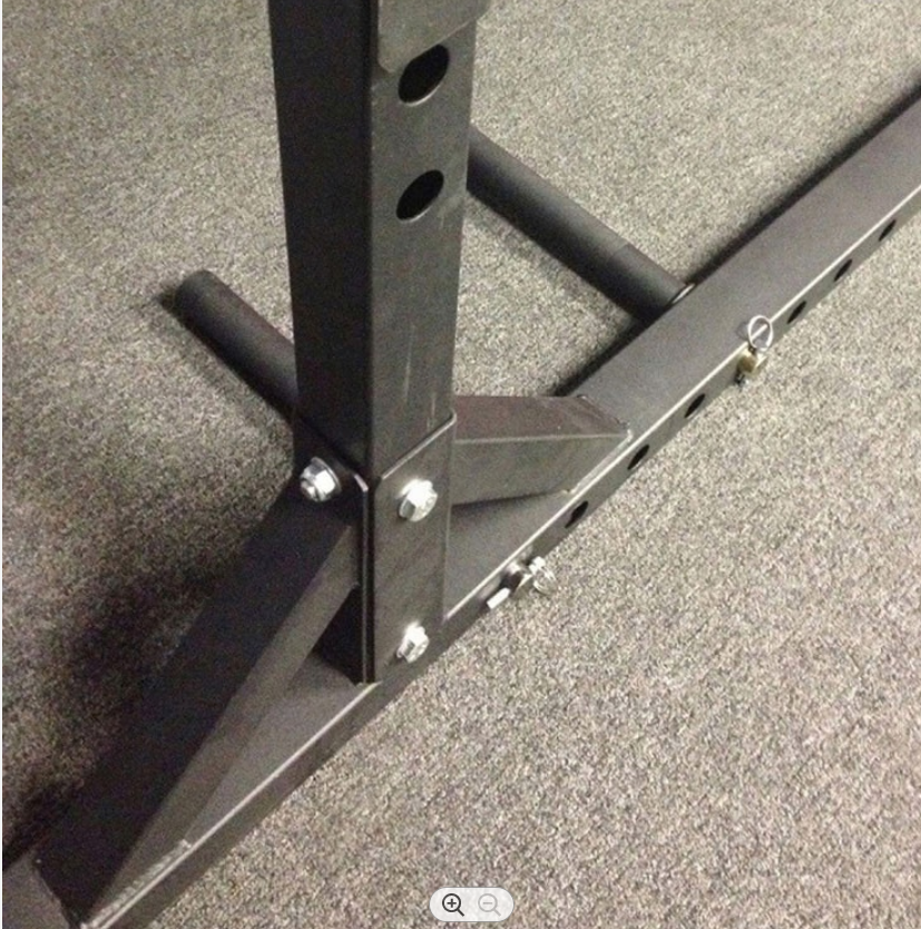 SQUAT RACK - versatile, strong with chin up bar